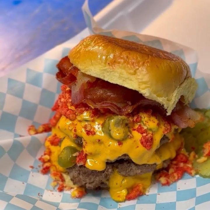 Food _ junkie🍔🌮🍕